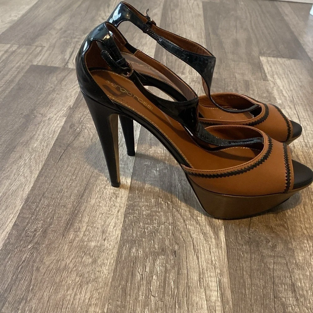 Sergio Rossi  Leather sandals